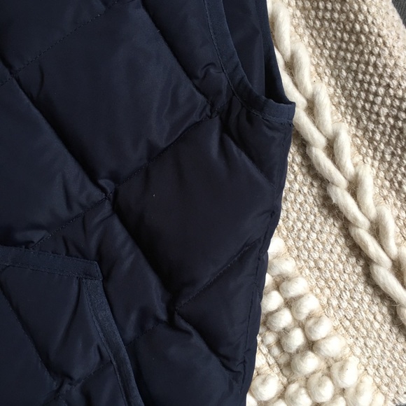 J Crew Quilted Puffer Jacket - Picture 3 of 5